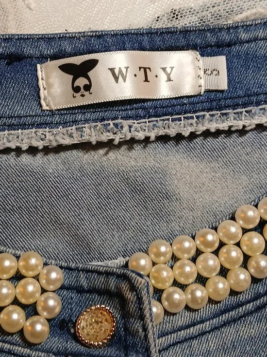 WTY Blue Jean Jacket with Faux Pearls and Lace/Crochet Cuffs & Hem - EUC - Picture 5 of 12